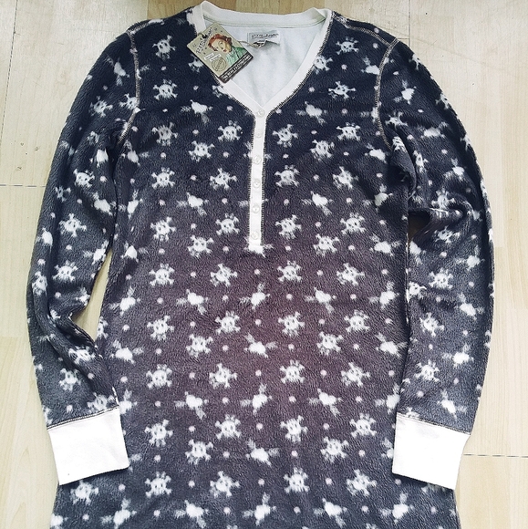 PJ Salvage Other - PJ Salvage Cozy Soft Fleece Skull Nightdress M